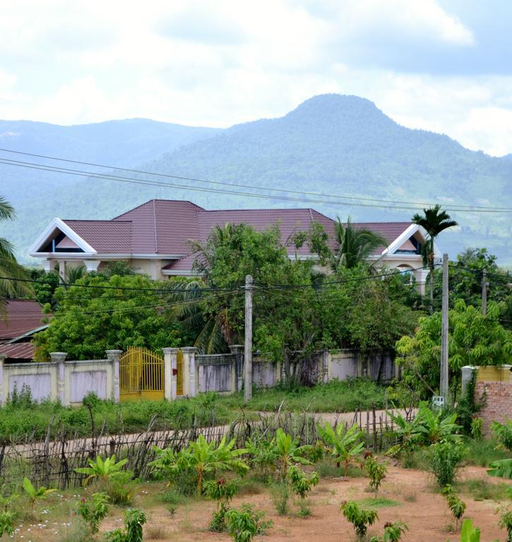 Kampot Manor 호텔 외부 사진
