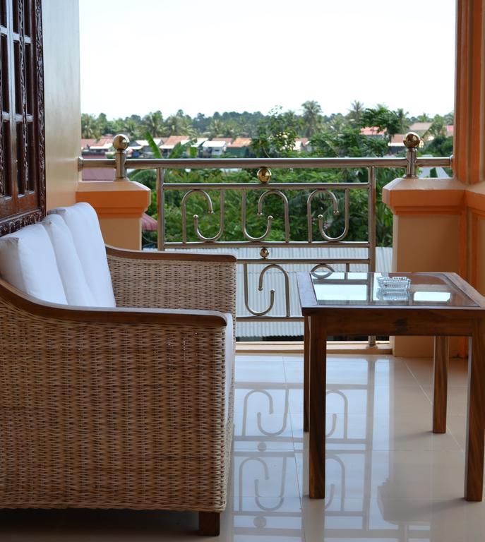 Kampot Manor 호텔 외부 사진