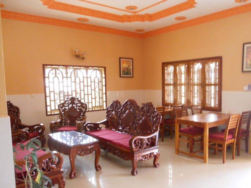 Kampot Manor 호텔 외부 사진