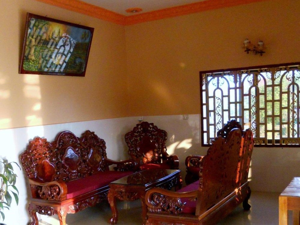 Kampot Manor 호텔 외부 사진