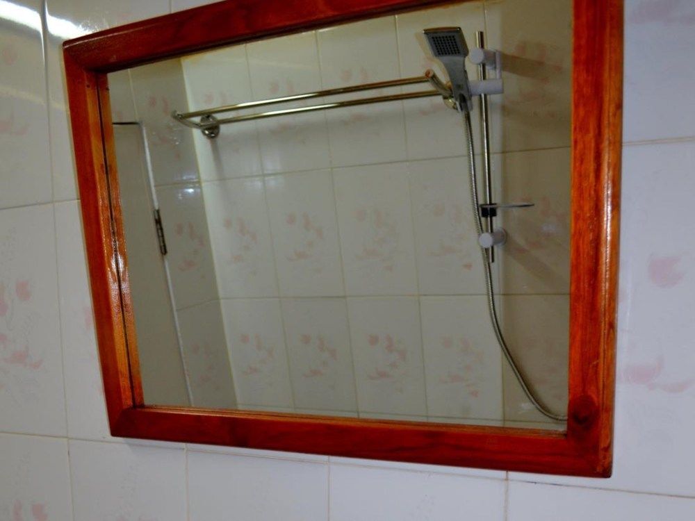 Kampot Manor 호텔 외부 사진