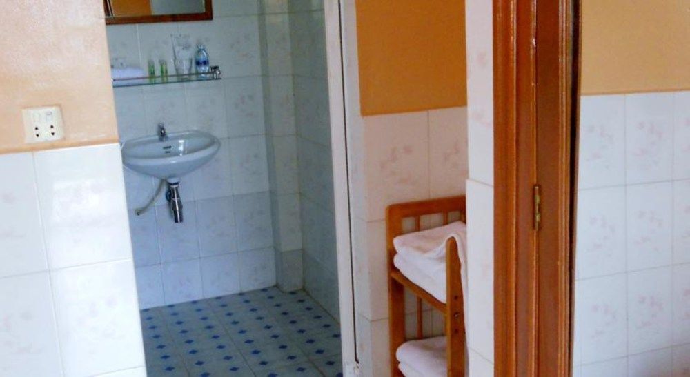 Kampot Manor 호텔 외부 사진